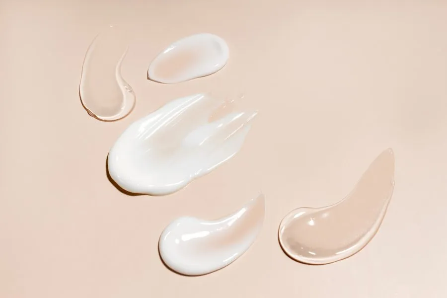 Krem z retinolem – z czym można łączyć retinol w pielęgnacji?
